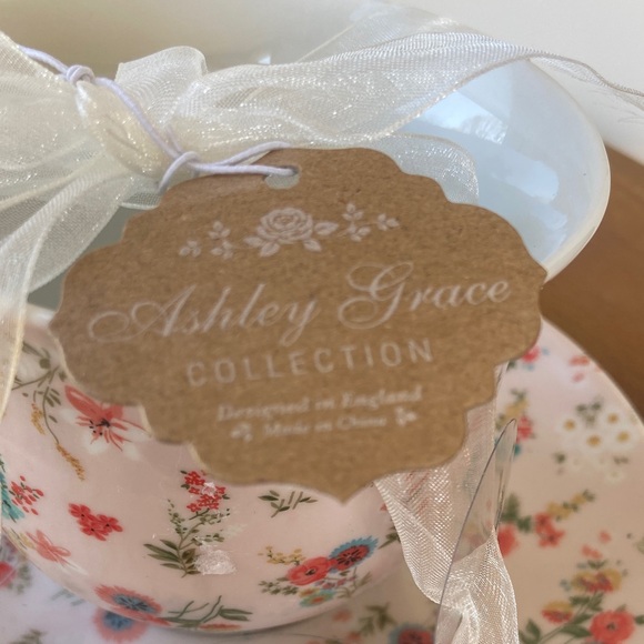 NWT Ashley Grace Collection Teacup and Saucer Set - Picture 3 of 6
